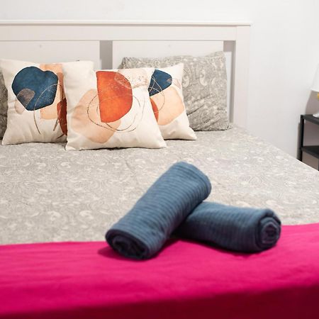 Eixample Private Rooms บาร์เซโลนา ภายนอก รูปภาพ