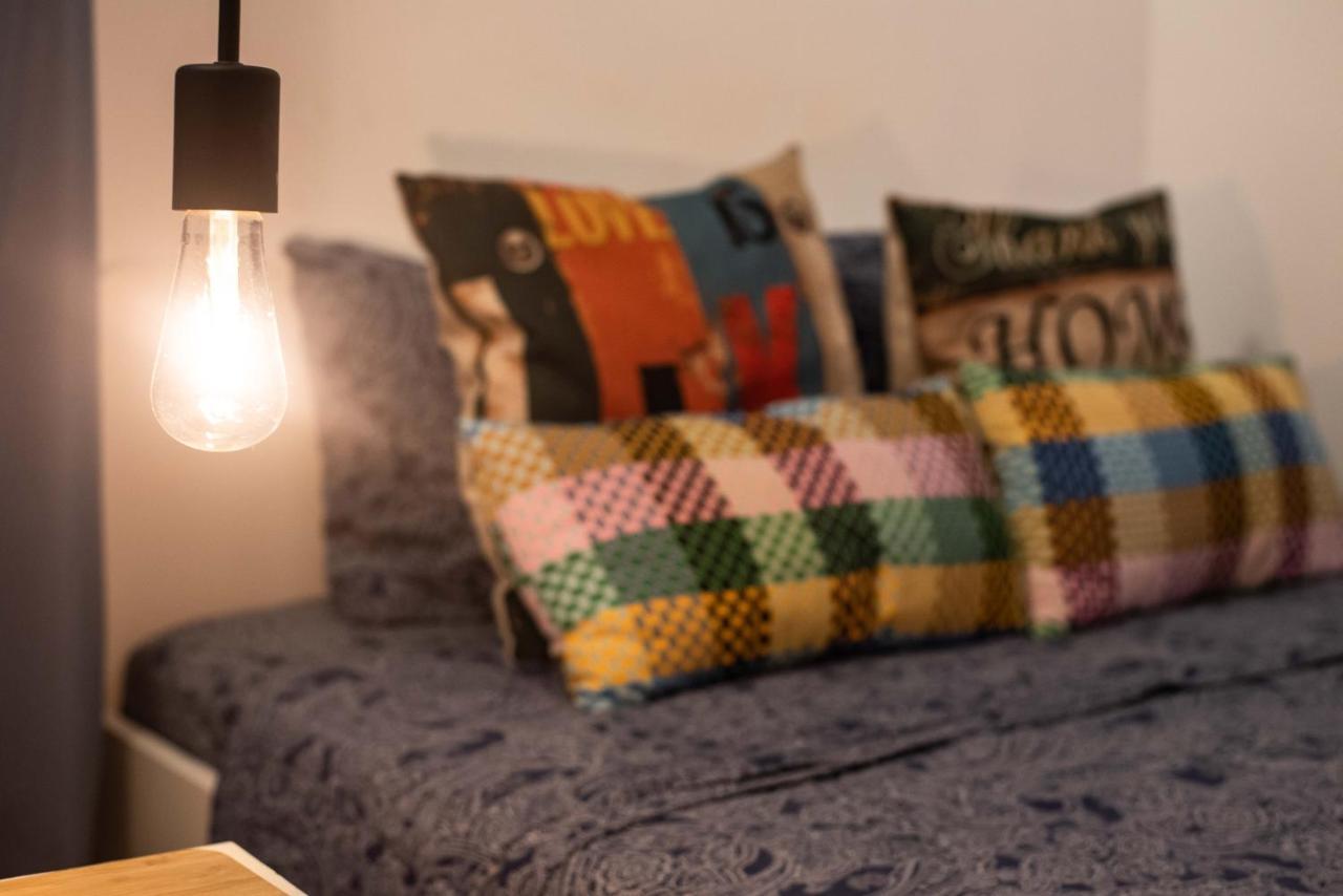 Eixample Private Rooms บาร์เซโลนา ภายนอก รูปภาพ