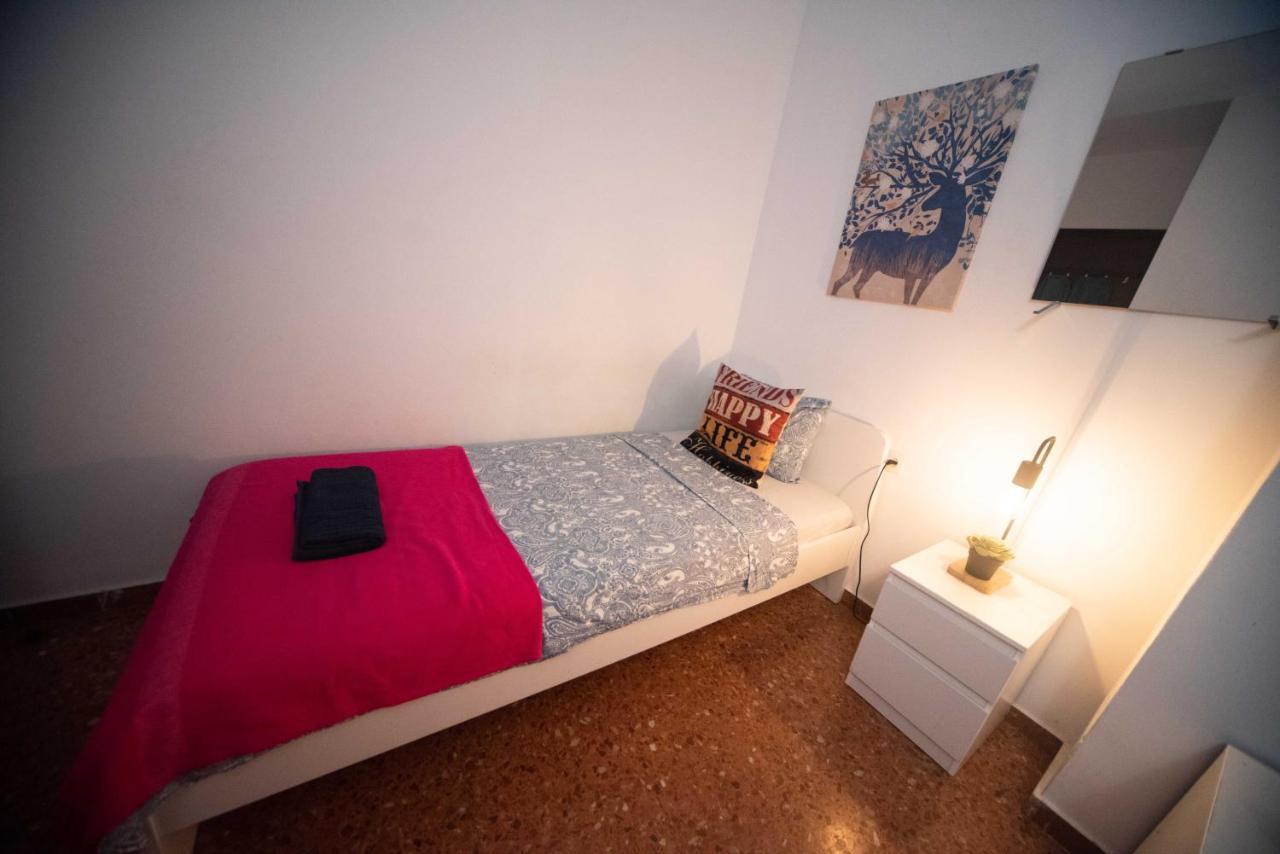 Eixample Private Rooms บาร์เซโลนา ภายนอก รูปภาพ
