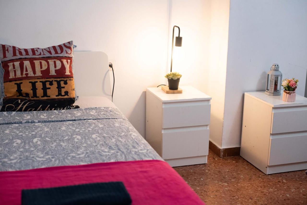 Eixample Private Rooms บาร์เซโลนา ภายนอก รูปภาพ