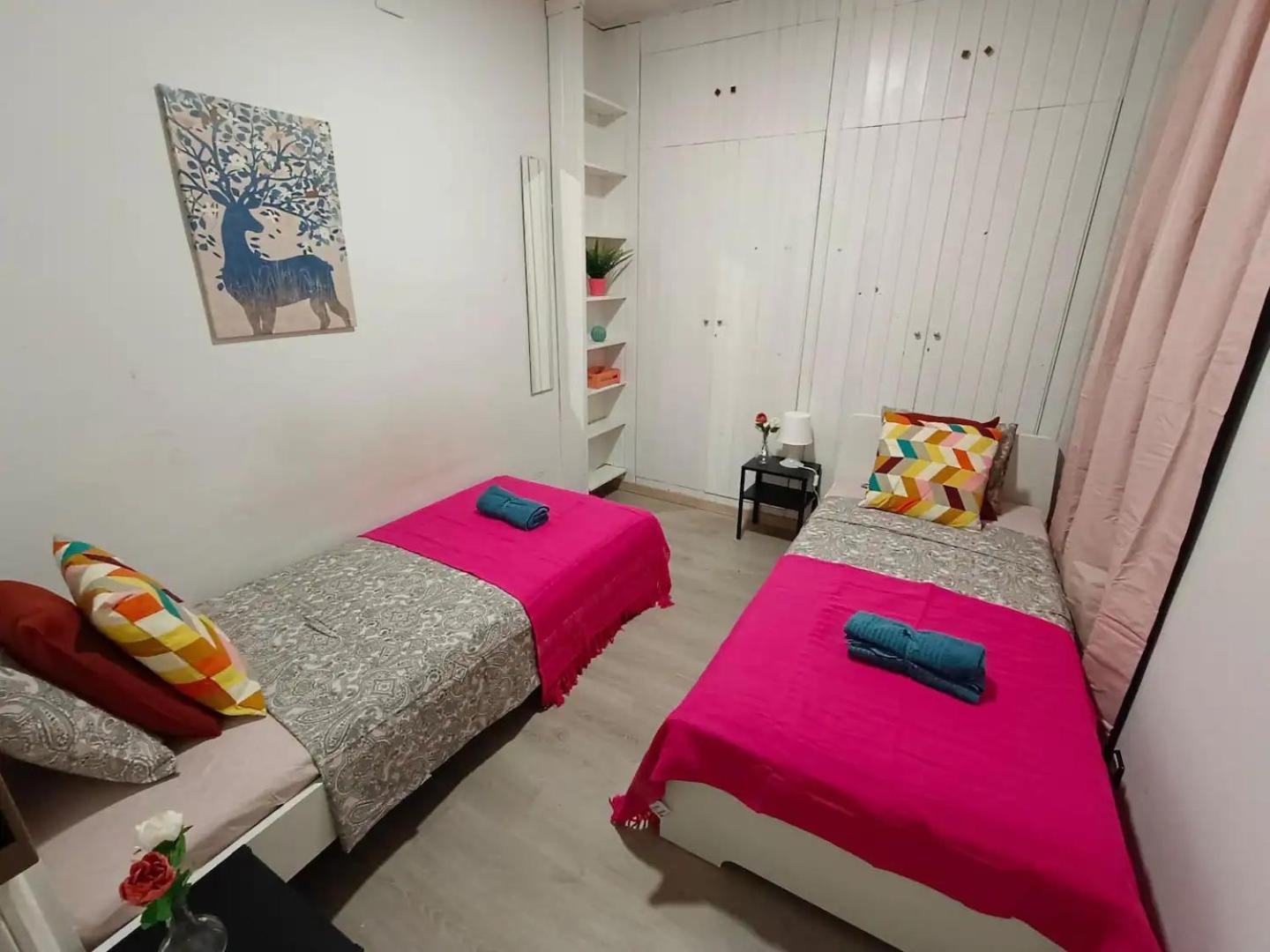 Eixample Private Rooms บาร์เซโลนา ภายนอก รูปภาพ