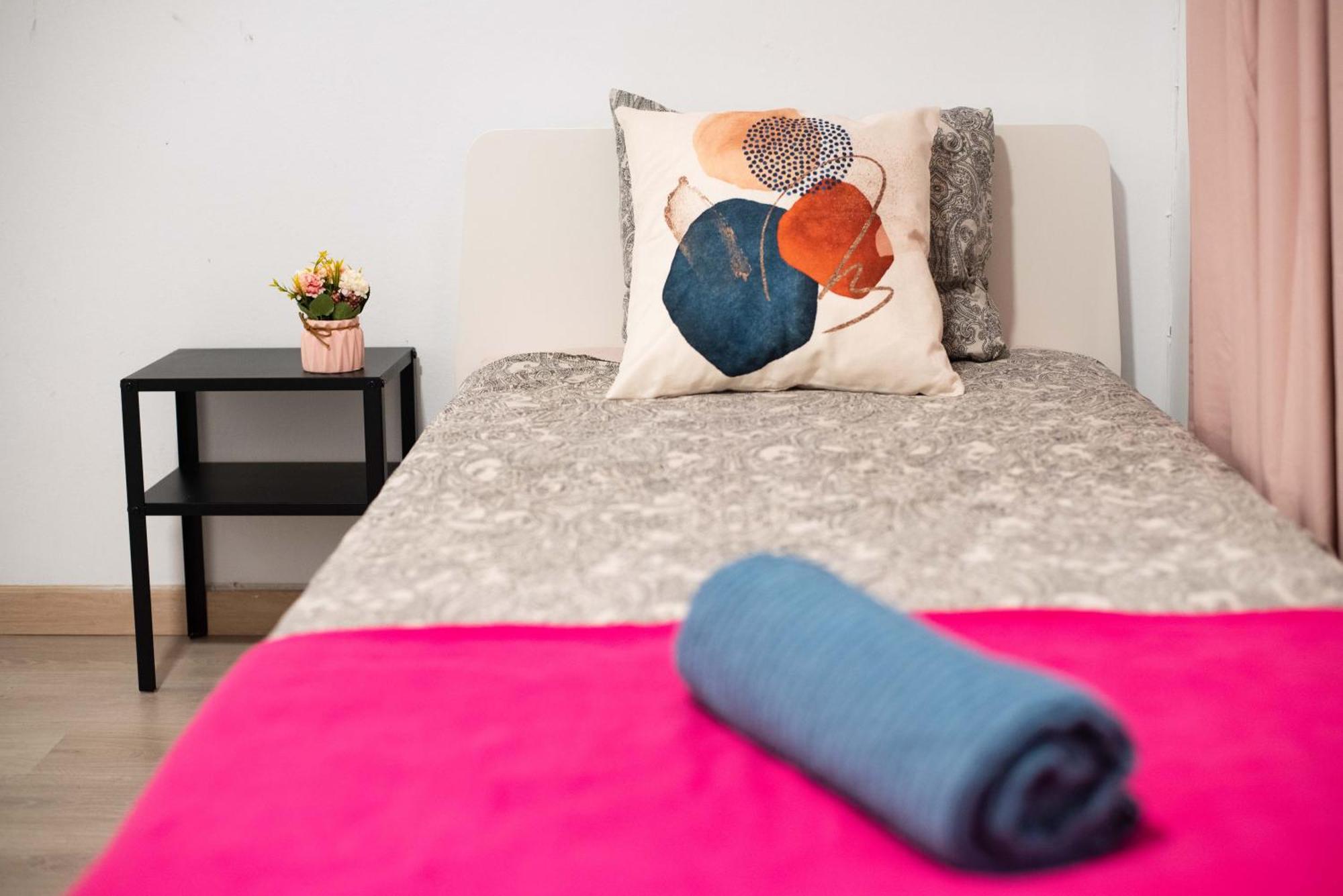 Eixample Private Rooms บาร์เซโลนา ภายนอก รูปภาพ