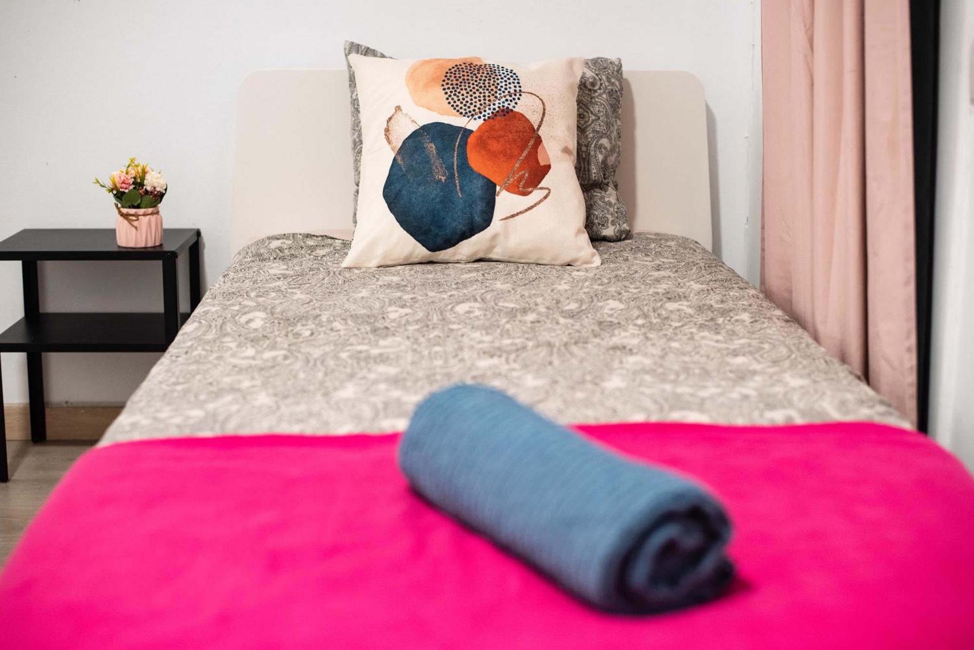 Eixample Private Rooms บาร์เซโลนา ภายนอก รูปภาพ